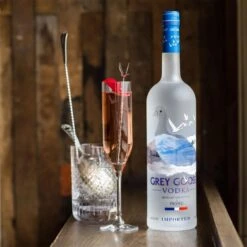 Grey Goose Original Vodka -Yamazaki Wine Shop 26242 c