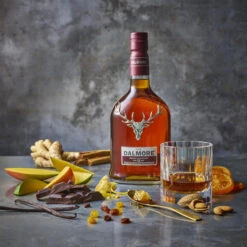 Dalmore 12 Year Old Sherry Cask Select -Yamazaki Wine Shop dalmore 12yo sherrycaskselect lifestyle 01