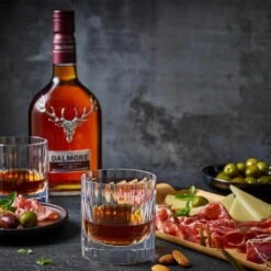 Dalmore 12 Year Old Sherry Cask Select -Yamazaki Wine Shop dalmore 12yo sherrycaskselect lifestyle 02