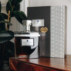 Yamazaki Wine Shop 20 Yamazaki Wine Shop -Yamazaki Wine Shop louisroyer cognacgrandechampagneextra lifestyle 01